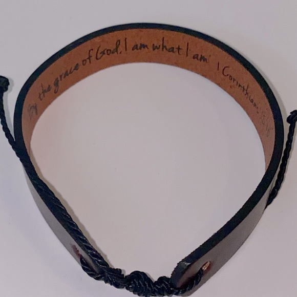 Scripture Inspirational Leather Adjustable Bracelet for Men - Picture 5 of 8